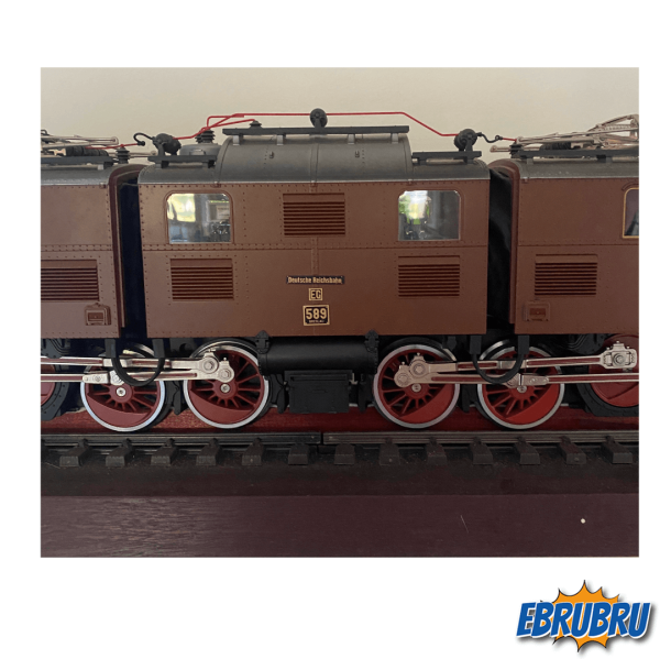 Locomotive MARKLIN 5516