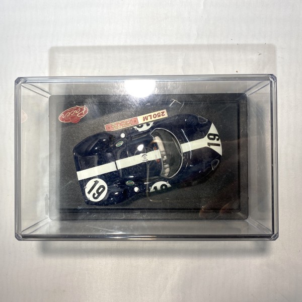 Ferrari 250 LM RACER Slot Car