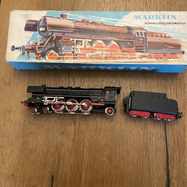  LOCOMOTIVE VAPEUR EN BOITE D'ORIGINE MARKLIN Ref 3048