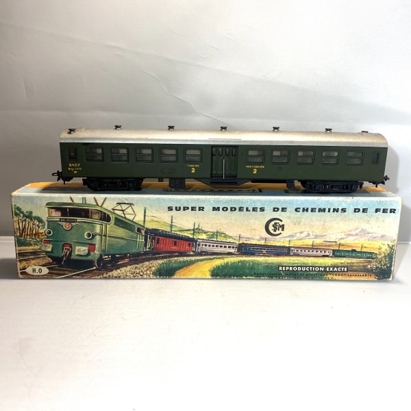 Voiture Grande banlieue 2eme classe SMCF 486