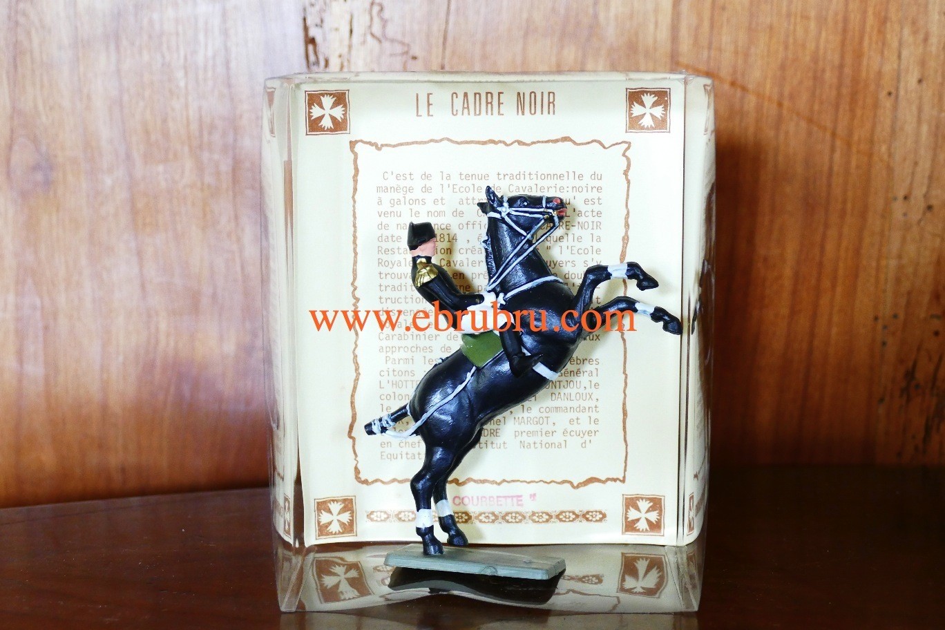 CAVALIER CADRE NOIR DE SAUMUR LA COURBETTE STARLUX REF. FH31060