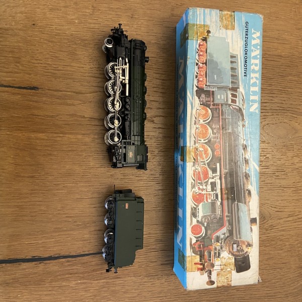 LOCOMOTIVE VAPEUR 150 X de la SNCF  BOITE D'ORIGINE MARKLIN Ref 3046