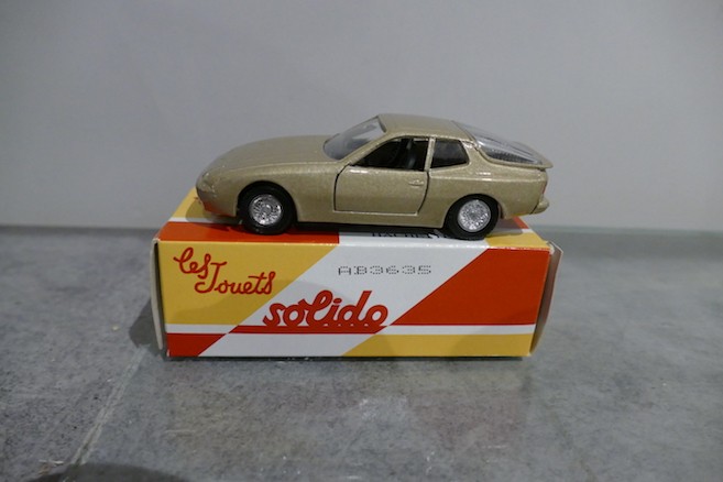 SOLIDO PORSCHE 944 1984