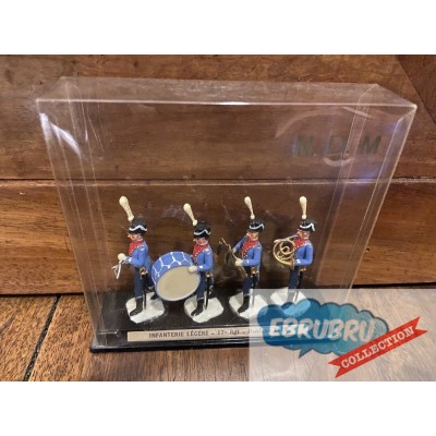 MDM EMPIRE 40MM INFANTERIE LEGERE 17° RGT MUSIQUE 1809