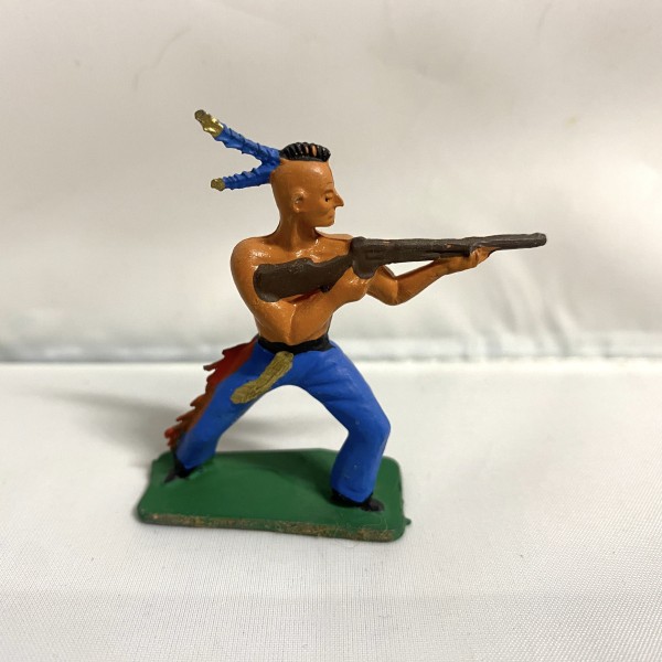 Indiens - Tireur fusil debout STARLUX 141