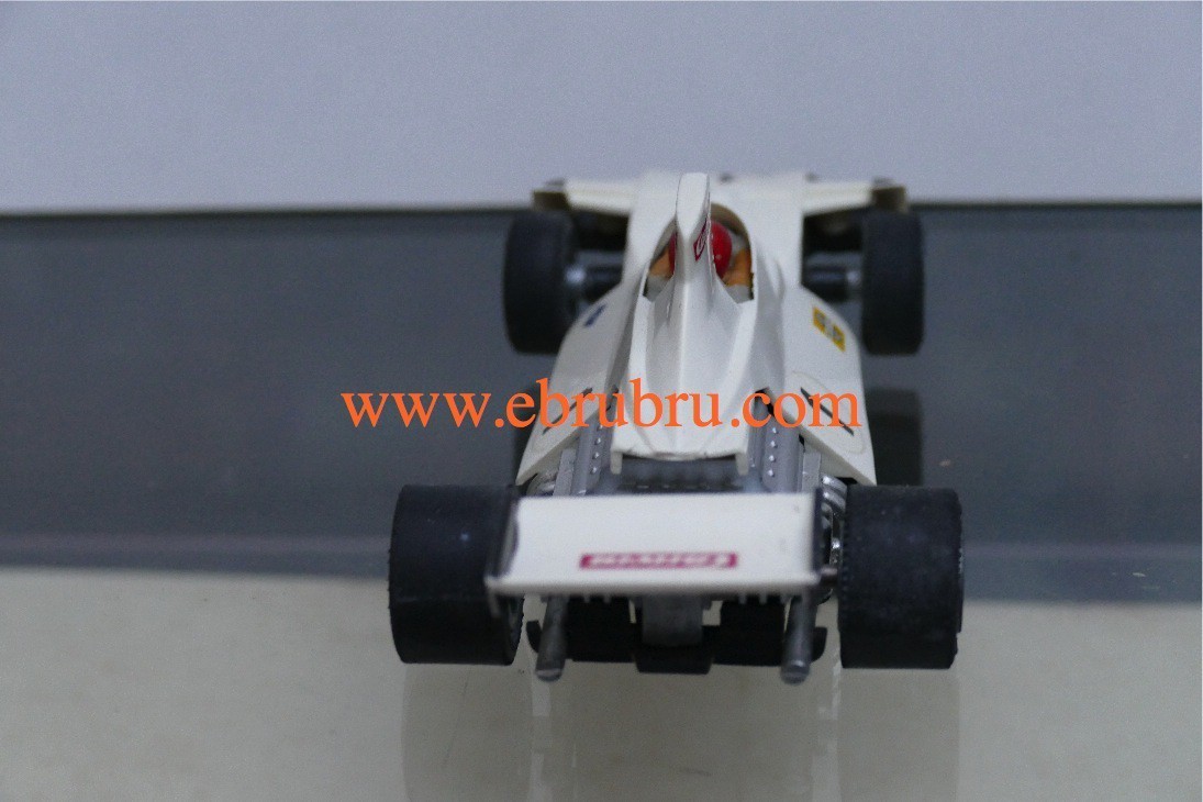 BRABHAM BLANCHE CARRERA UNIVERSAL REF 40409