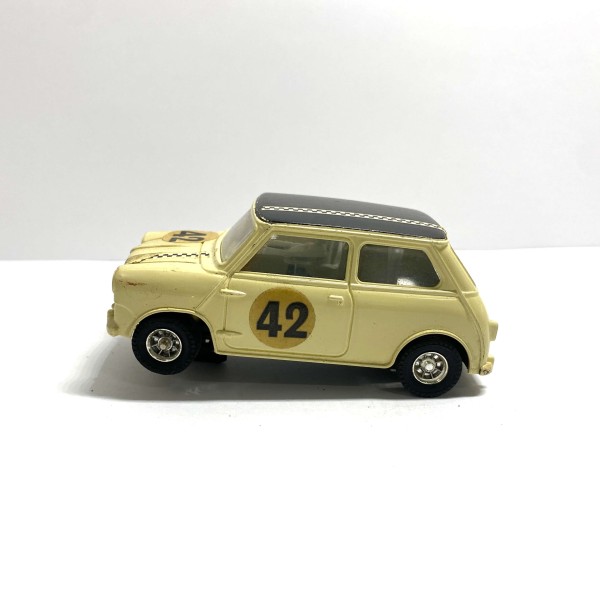Cooper 1300 blanche JOUEF 3550