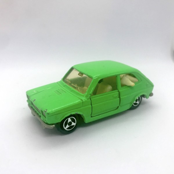 Fiat 127 MAJORETTE No 203