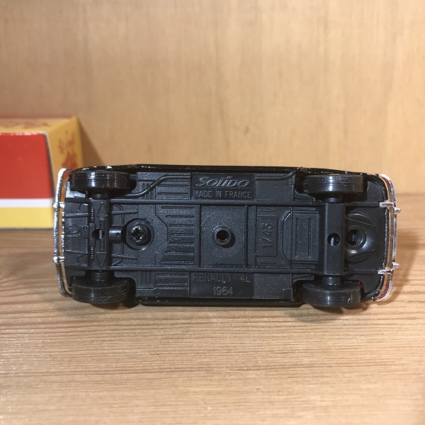 RENAULT 4L DECOUVRABLE 1964  SOLIDO