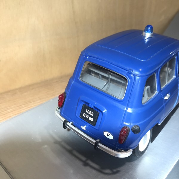Renault 4 L Gendarmerie SOLIDO Prestige