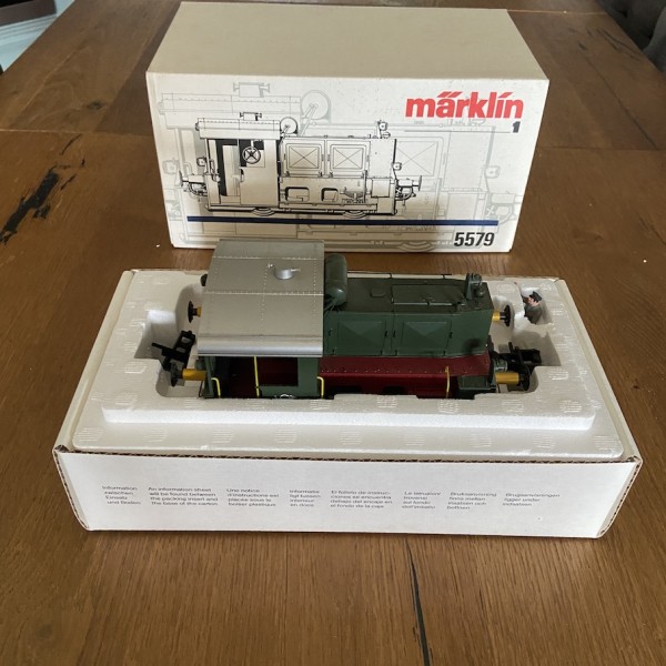 Märklin 5579 Échelle 1 locomotive diesel  verte et rouge Köf II