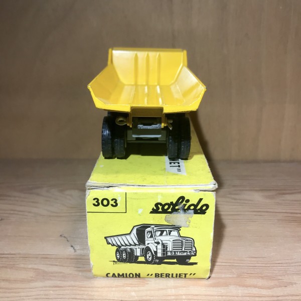 Camion Berliet Jaune SOLIDO 303