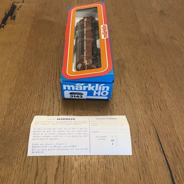 Loco diesel norvégienne Märklin 3143 BR 3.605 - Di 3 NSB brun  boite d'origine H0