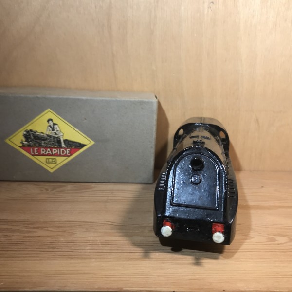 Locomotive noire Le Rapide Louis Roussy LR