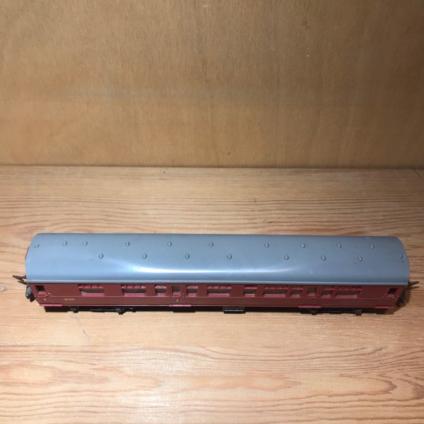 Voiture voyageurs Railsways Type Brithish 1CL 15100 JOUEF Réf 457