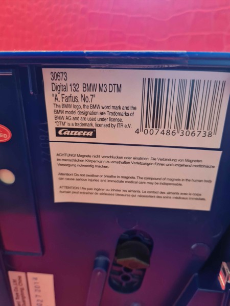 BMW M3 DTM A FARFUS NO 7 CARRERA DIGITAL 132 REF 30673