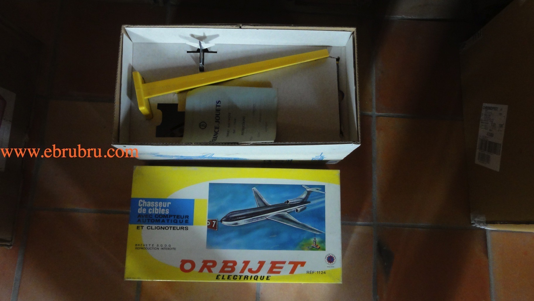 ORB1JET CHASSEUR DE CIBLES FRANCE JOUETS REF 1124