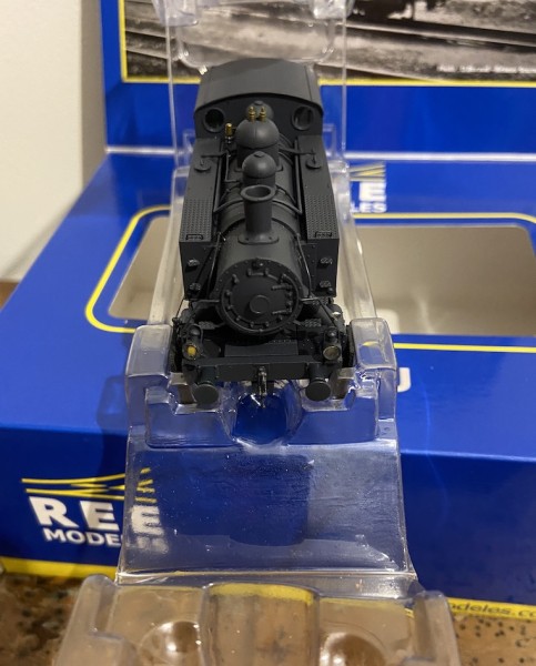 Locomotive vapeur 030 TU 6096  USA  noire  Dépôt de Chalons  REE MB - 011