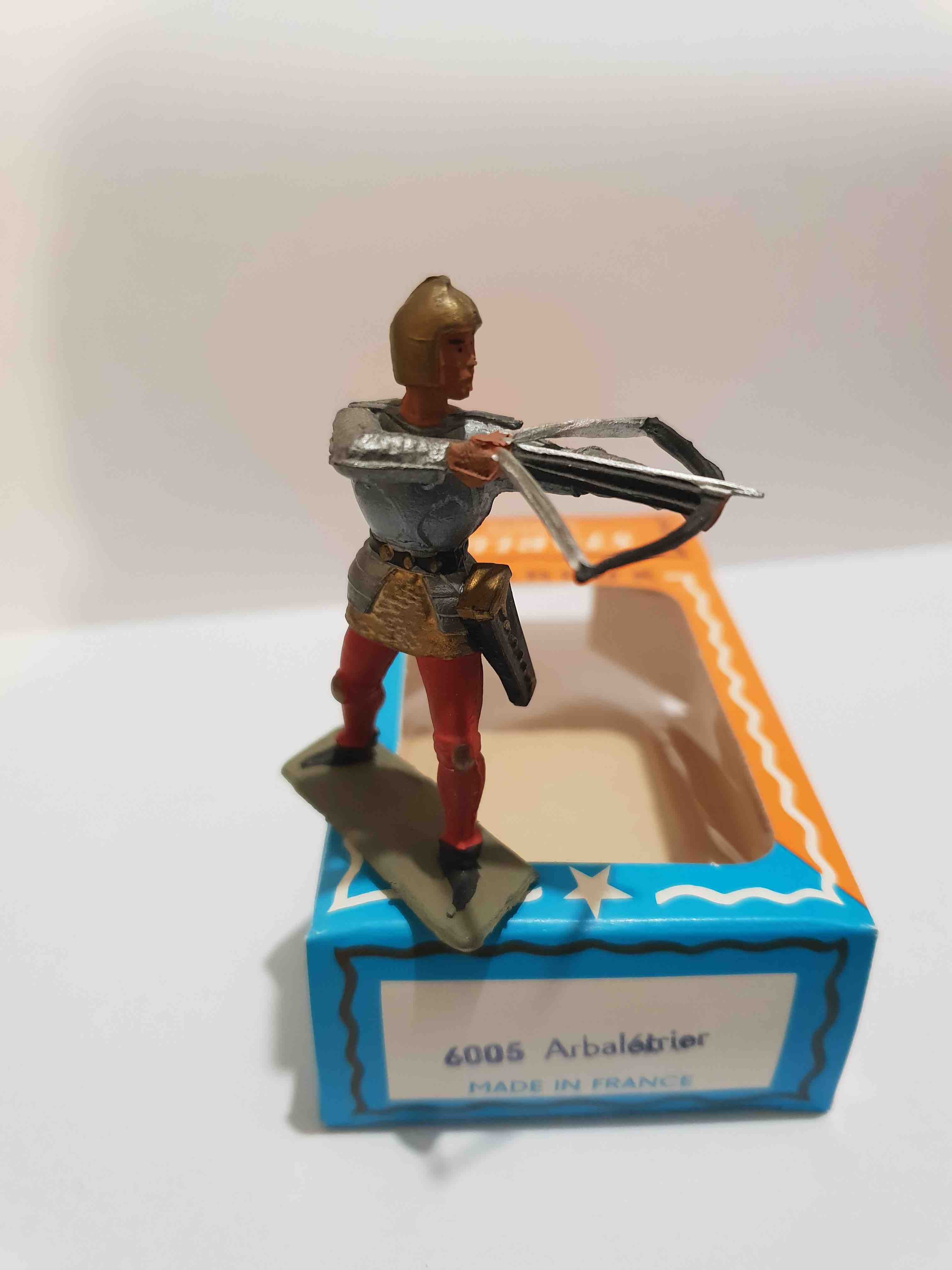 ARBALÉTRIER TUNIQUE GRISE STARLUX REF 6005  MOYEN ÂGE