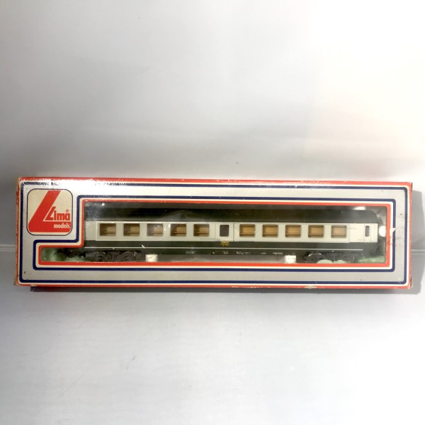 Voiture ambulance pèlerins LIMA 309163