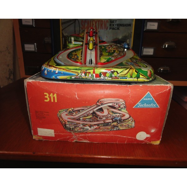 CIRCUIT TECHNOFIX RALLYE 66  REF 311 AVEC SA BOITE