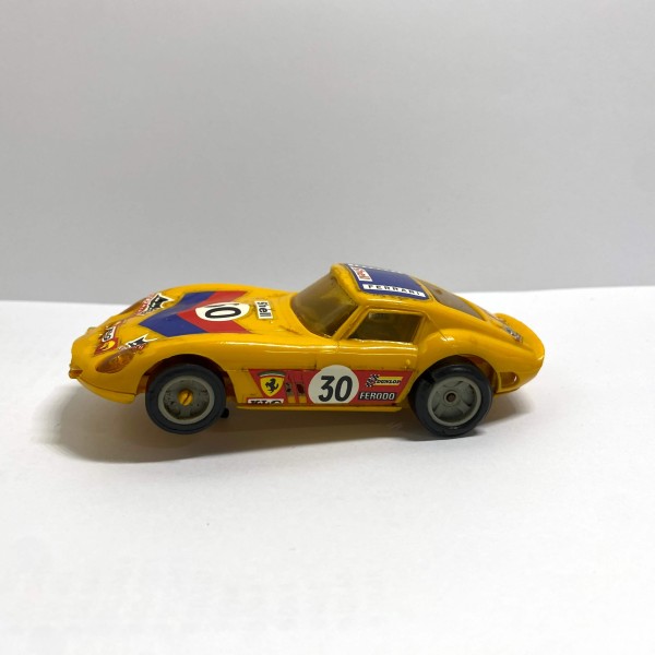 Ferrari GTO jaune JOUEF réf 357
