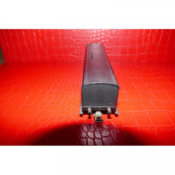 MMM RG TRAIN VOITURE SNCF A PORTIERES LATERALE 16 CM HO 2 eme CLASSE