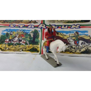 GUERRES INDIENNES GUERRIER APACHE FUSIL EN L'AIR STARLUX RÉF GI 5