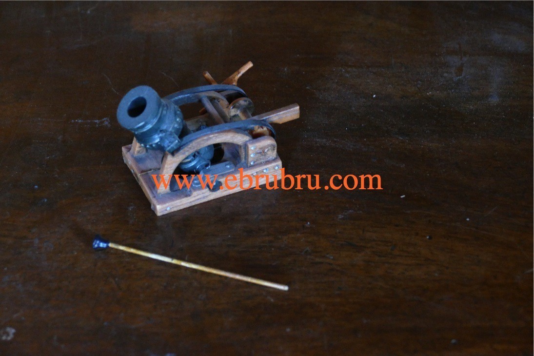 MORTIER À PÉDALE ELASTOLIN FUSSMORSER OUGEN RÉF 9802