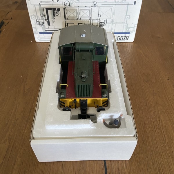 Märklin 5579 Échelle 1 locomotive diesel  verte et rouge Köf II