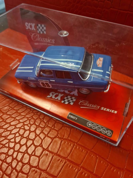 RENAULT 8 SCALEXTRIC SCX REF 63160 