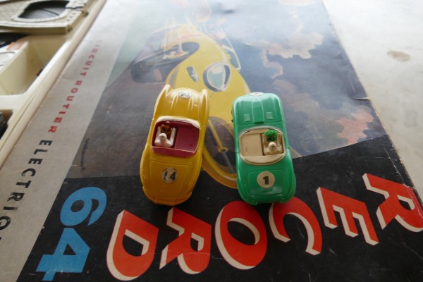 COFFRET JOUEF RÉF 391 AVEC UNE JAGUAR E VERTE ET MERCEDES 300 SL JAUNE