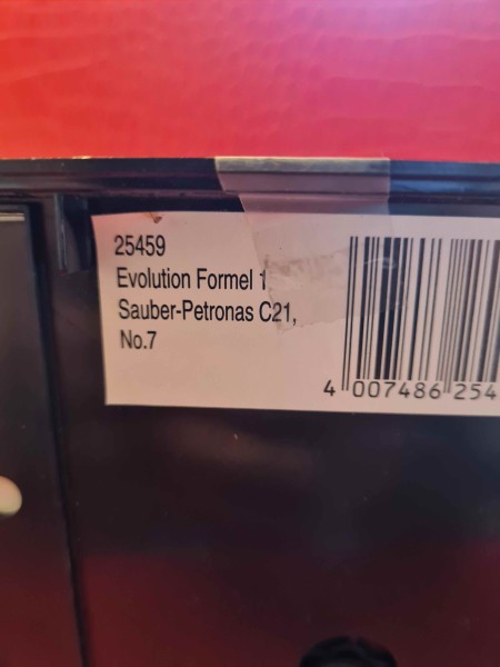 EVOLUTION FORMEL 1 SAUBER PETRONAS C 21 NO 7 CARRERA REF 25459