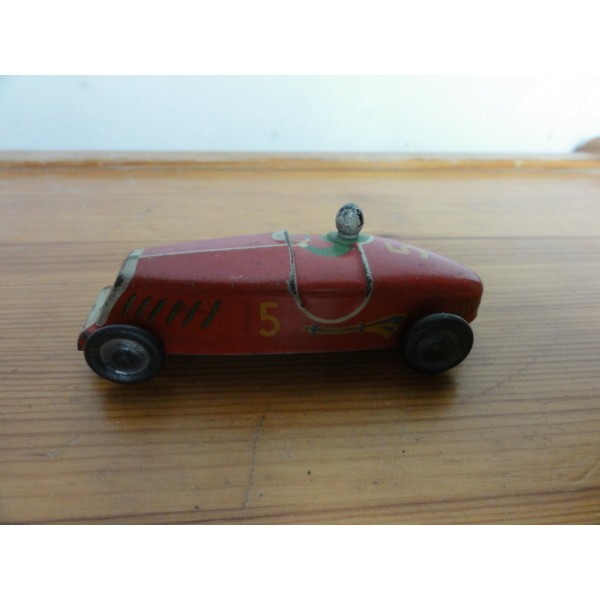 VOITURE DE COURSE CIJ