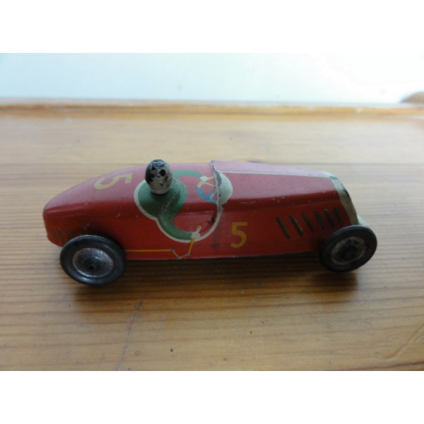 VOITURE DE COURSE CIJ