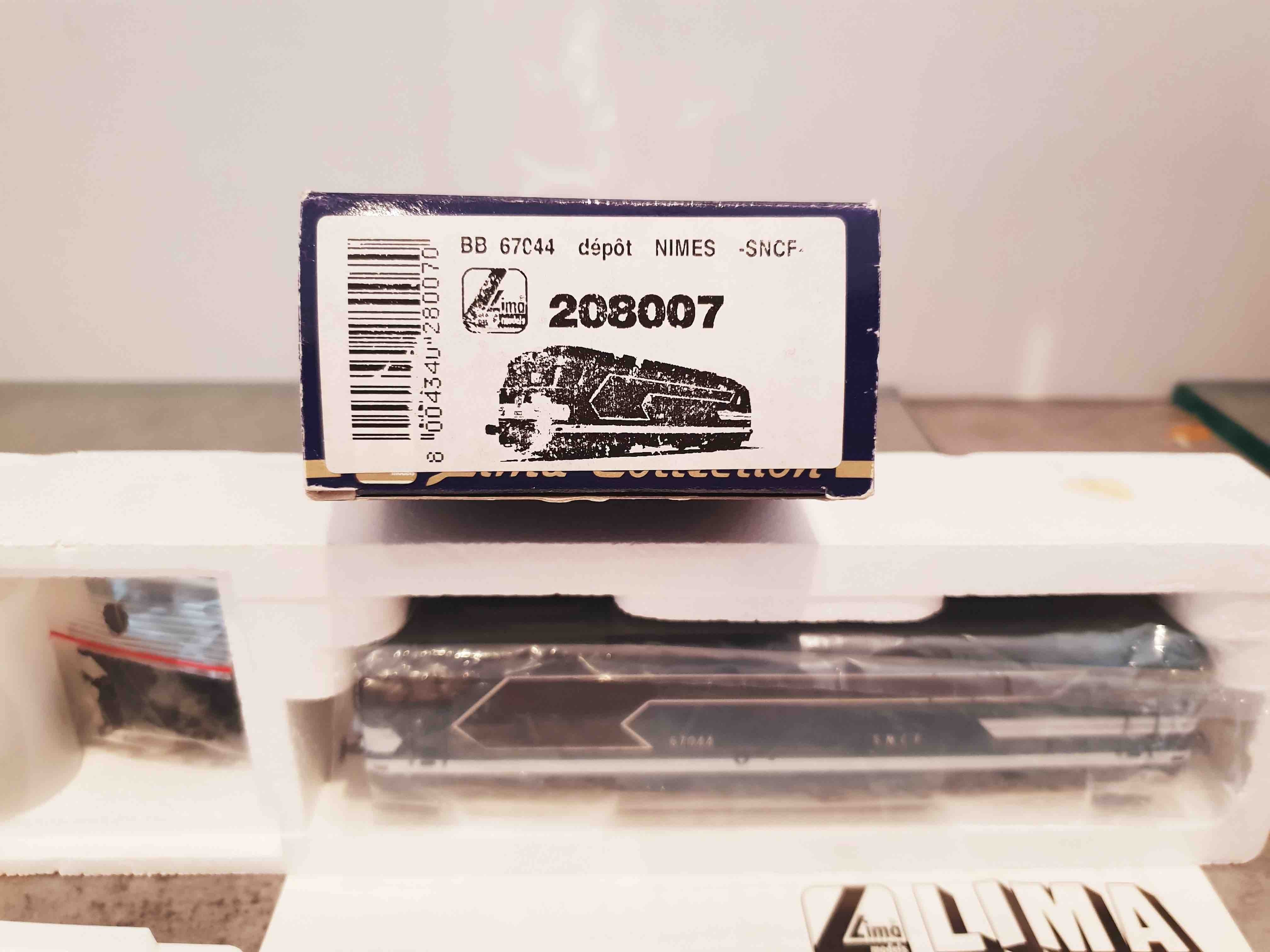 LIMA 208007 LOCOMOTIVE BB 67044 DEPOT NIMES