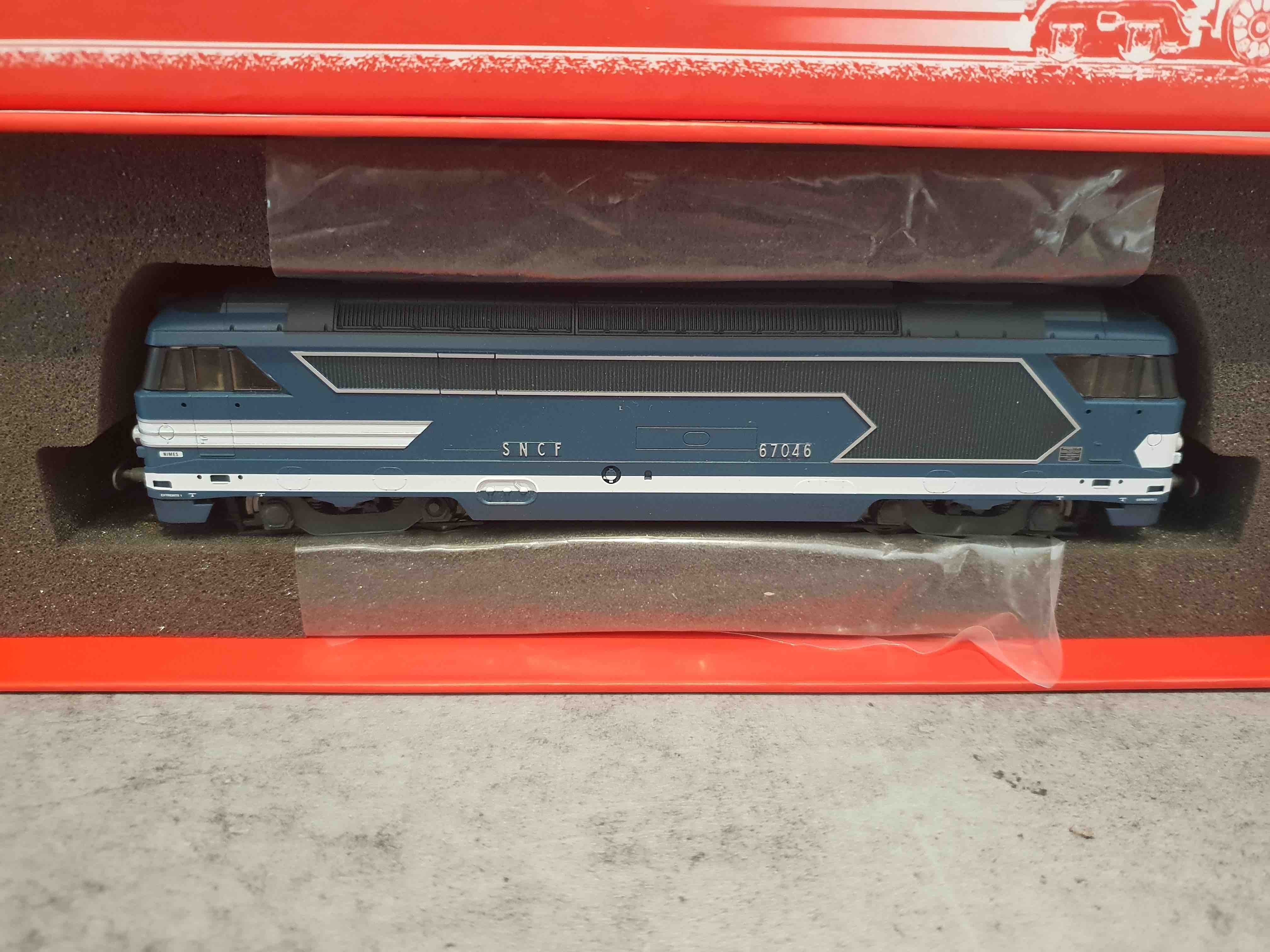 RIVAROSSI RT300007 LOCOMOTIVE BB67046