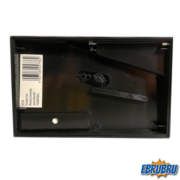 Ford Mustang Convertible James Bond 007 Thunderball CARRERA Evolution 25738