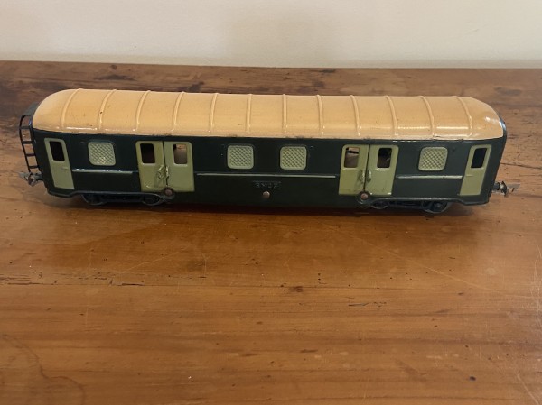 FOURGON à BAGAGES SNCF JEP réf 5761 ECH O avec ECLAIRAGE