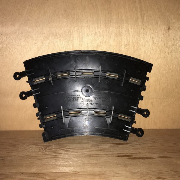Courbe inclinée courte SCALEXTRIC MM/ PT 98