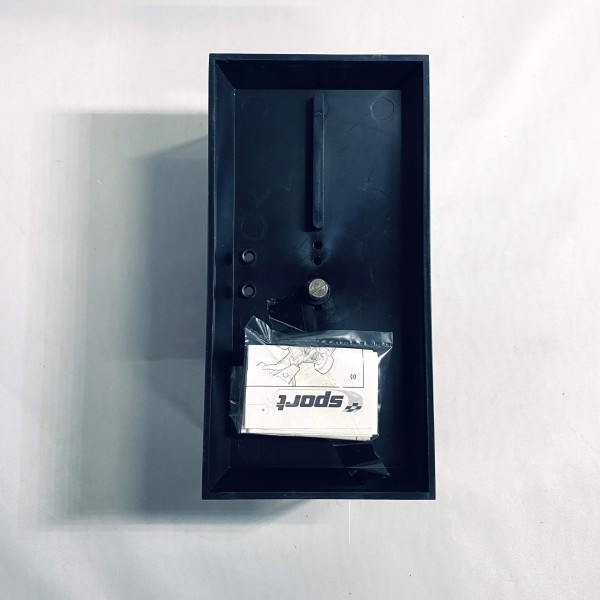 Aston Martin DBR9 No5 SCALEXTRIC C2790