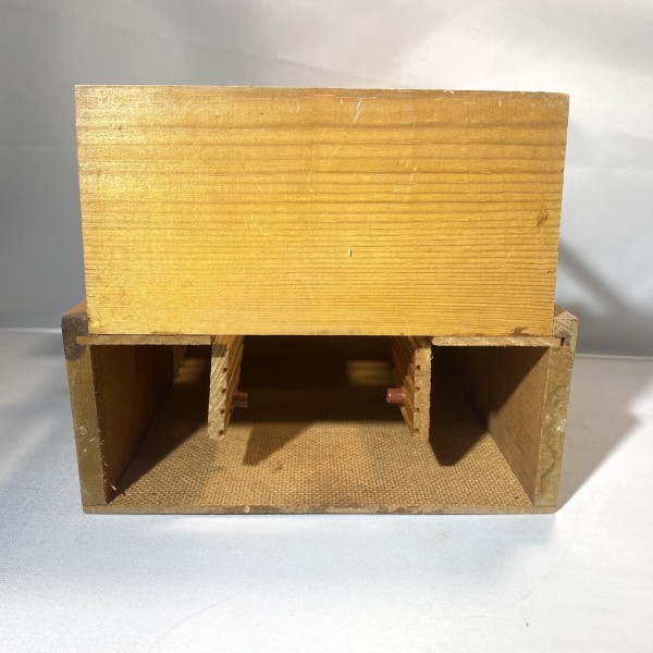 Hôtel Bar Farwest en bois pour figurines