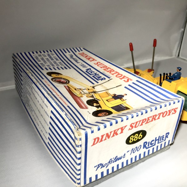 Profileur 100 Richier DINKY TOYS 886