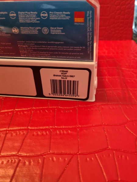 412P BRANDS HATCH 1967 NO 9 SCALEXTRIC REF C3946 