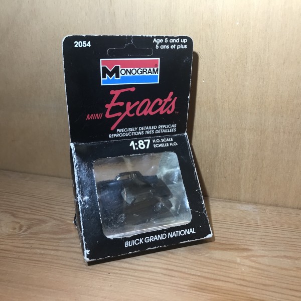 Buick Grand National MONOGRAM Réf 2054