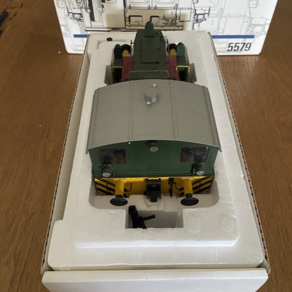 Märklin 5579 Échelle 1 locomotive diesel  verte et rouge Köf II