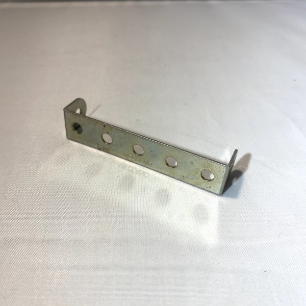 Bande coudée 1x5 trous MECCANO