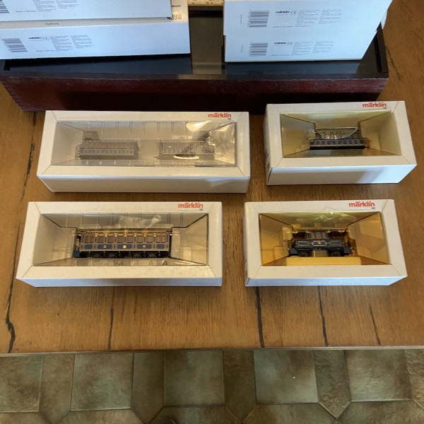 Der König Ludwig Zug Rame du Kaiser 2680 2880 4398 HO Marklin eBoite bois et  poster