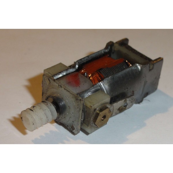 MOTEUR DE TRAIN JOUEF 3 PÔLES