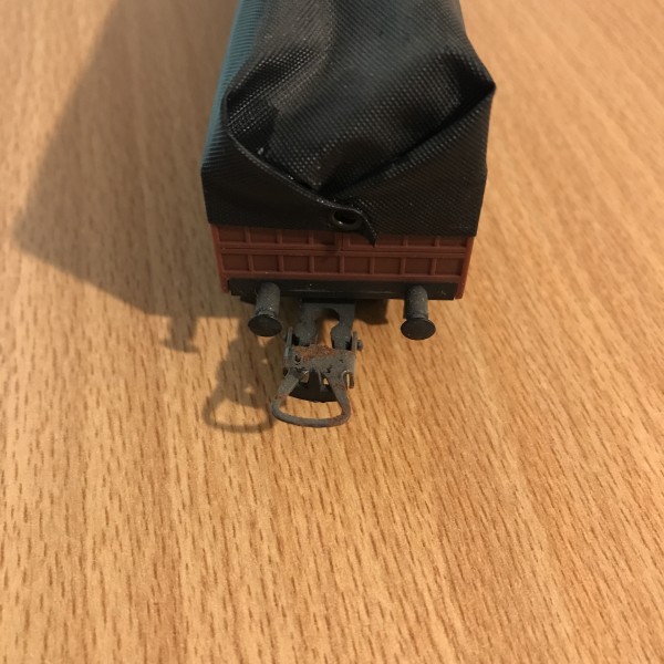 Wagon bâché Mercedes LIMA Réf 309034